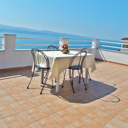 Apartment Kovacic Omiš Exterior foto